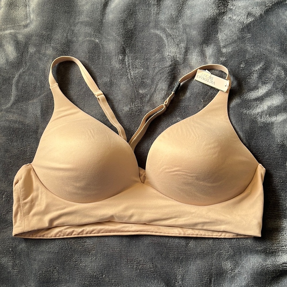 NEW Victoria’s Secret Sports bra